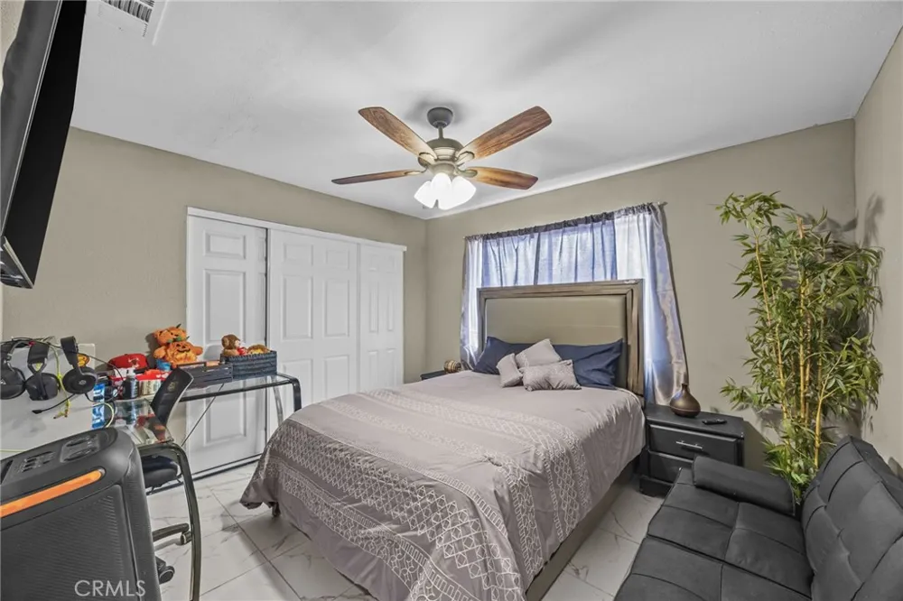 13288 Choco Apple Valley, CA 92308