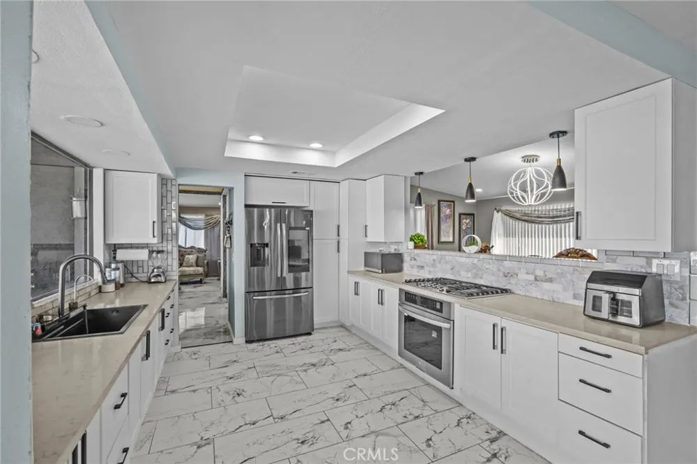 13288 Choco Apple Valley, CA 92308