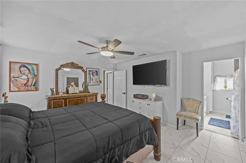 13288 Choco Apple Valley, CA 92308