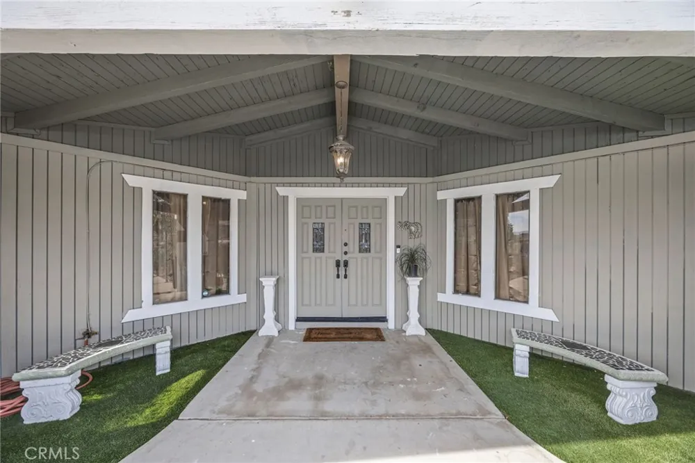 13288 Choco Apple Valley, CA 92308