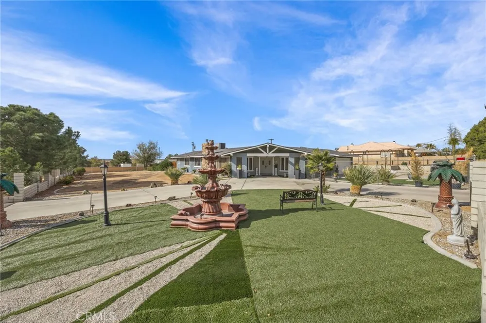 13288 Choco Apple Valley, CA 92308