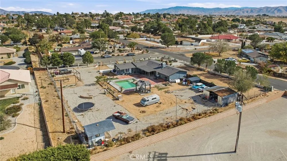 13288 Choco Apple Valley, CA 92308