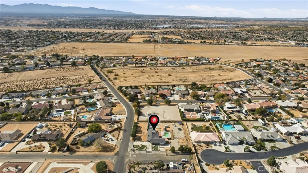 13288 Choco Apple Valley, CA 92308