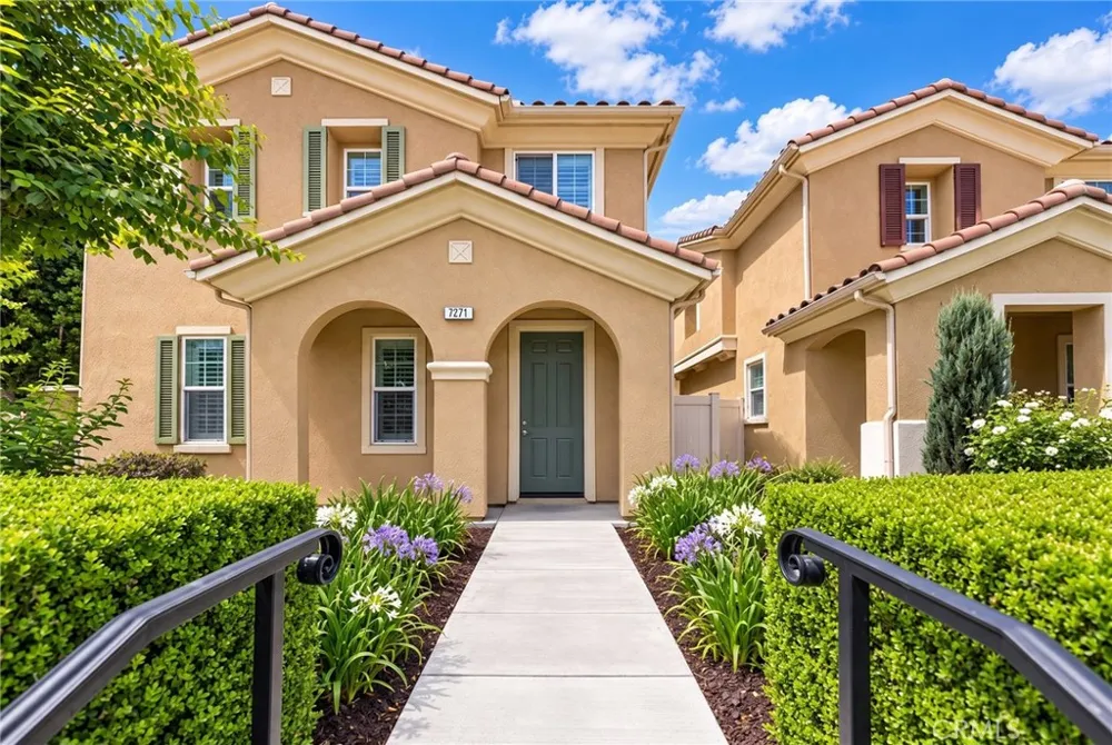 7271 Enclave dr Eastvale, CA 92880