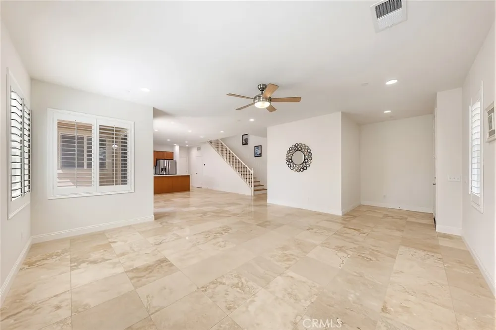 7271 Enclave dr Eastvale, CA 92880