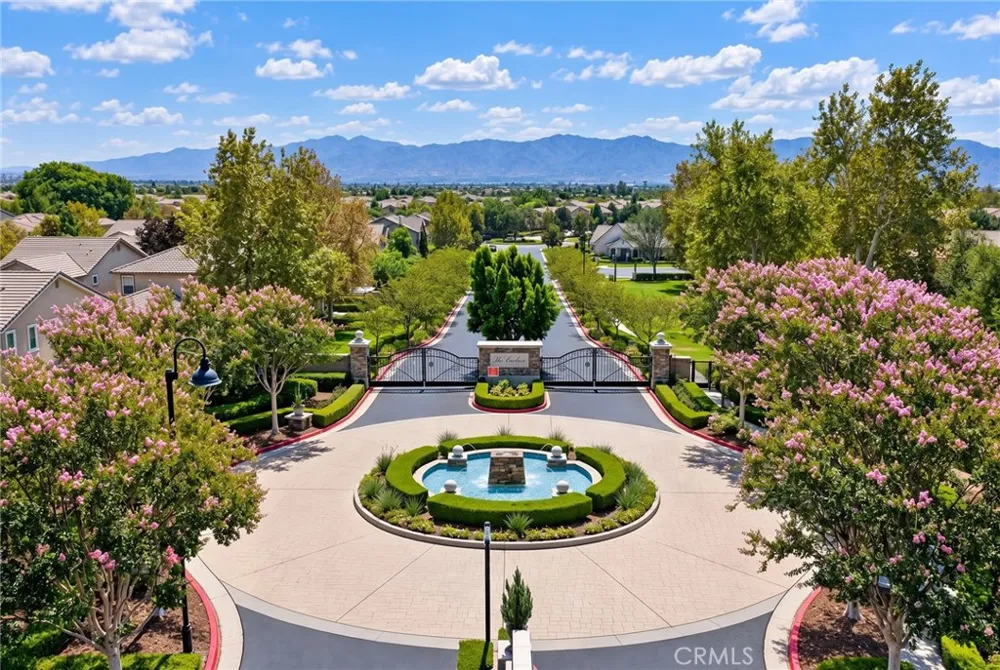 7271 Enclave dr Eastvale, CA 92880