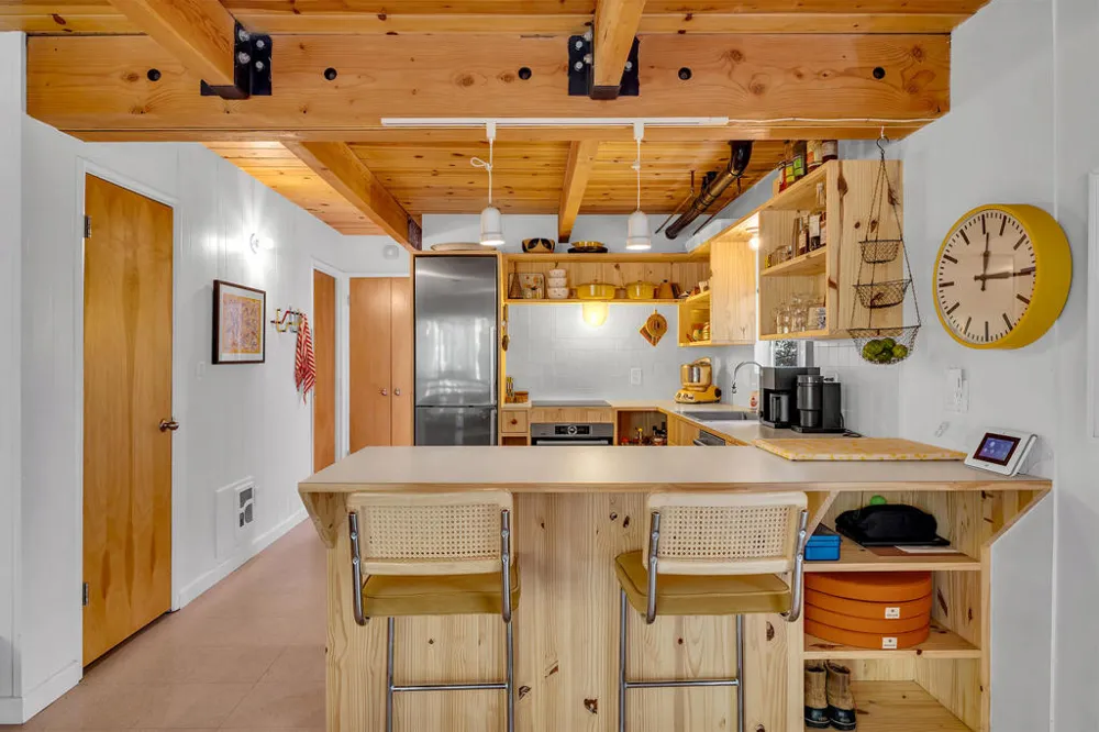 53370 Rising Glen Road Idyllwild, CA 92549