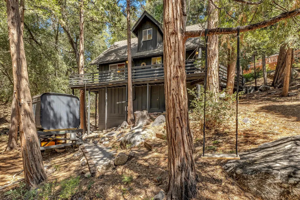 53370 Rising Glen Road Idyllwild, CA 92549