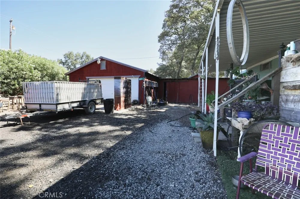 3260 Green Clearlake, CA 95422