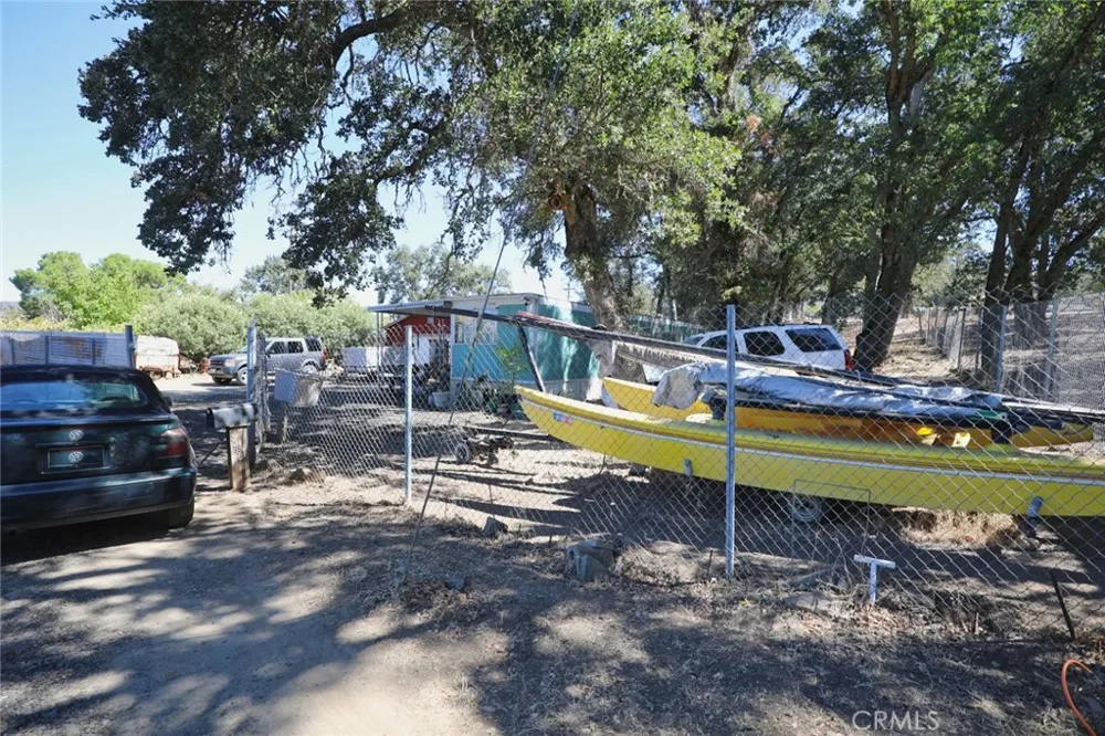 3260 Green Clearlake, CA 95422