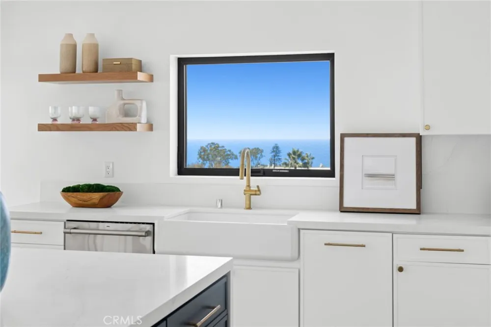 699 Wendt Terrace Laguna Beach, CA 92651