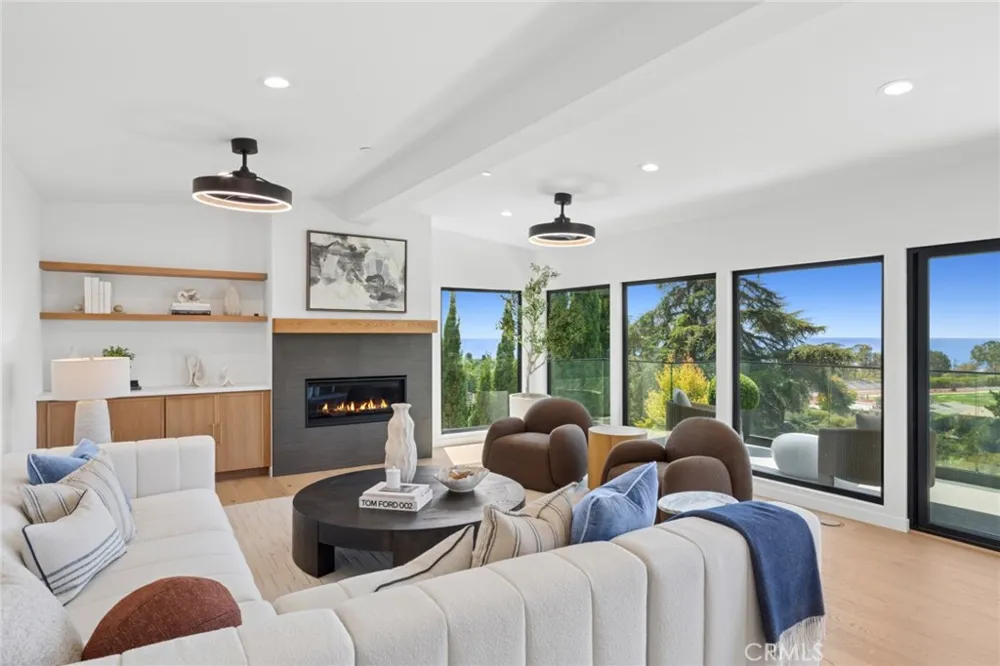 699 Wendt Terrace Laguna Beach, CA 92651