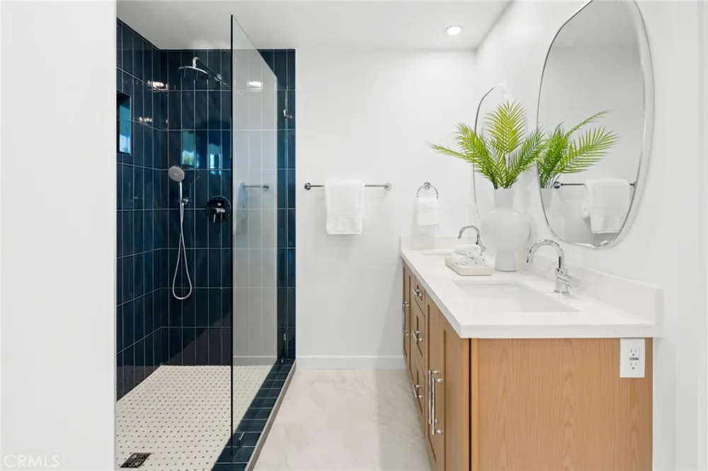 699 Wendt Terrace Laguna Beach, CA 92651
