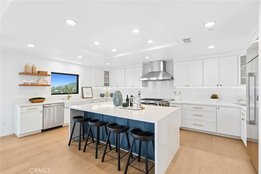 699 Wendt Terrace Laguna Beach, CA 92651