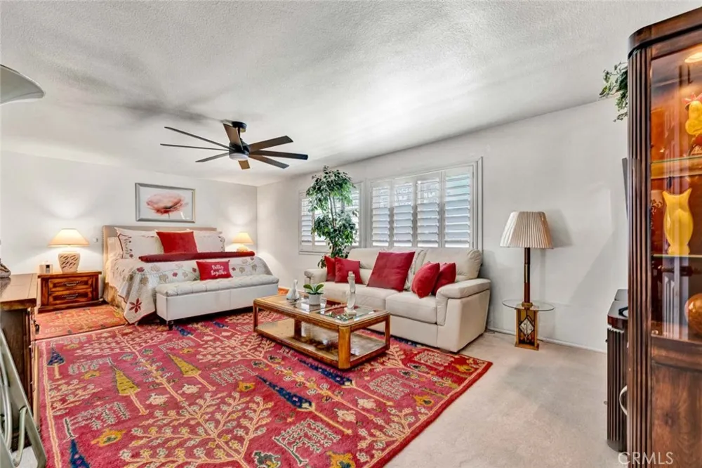 24782 Rochelle Lane Lake Forest, CA 92630