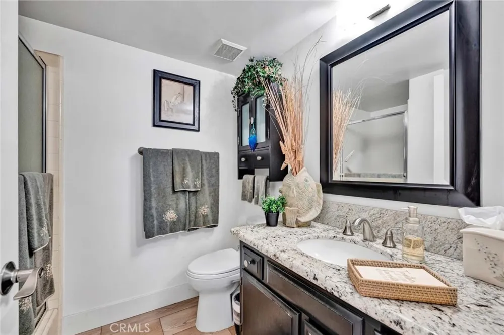 24782 Rochelle Lane Lake Forest, CA 92630