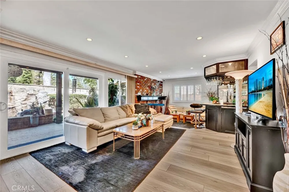 24782 Rochelle Lane Lake Forest, CA 92630