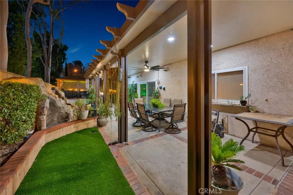 24782 Rochelle Lane Lake Forest, CA 92630