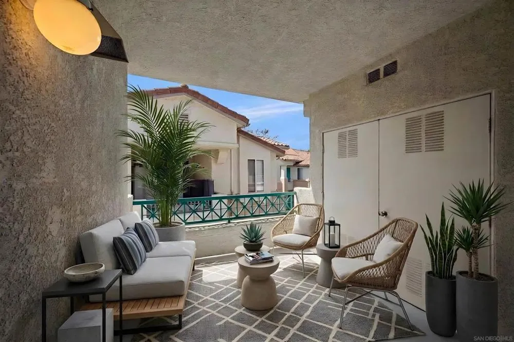 11454 Via Rancho San Diego #208 El Cajon, CA 92019