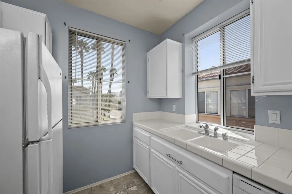 11454 Via Rancho San Diego #208 El Cajon, CA 92019
