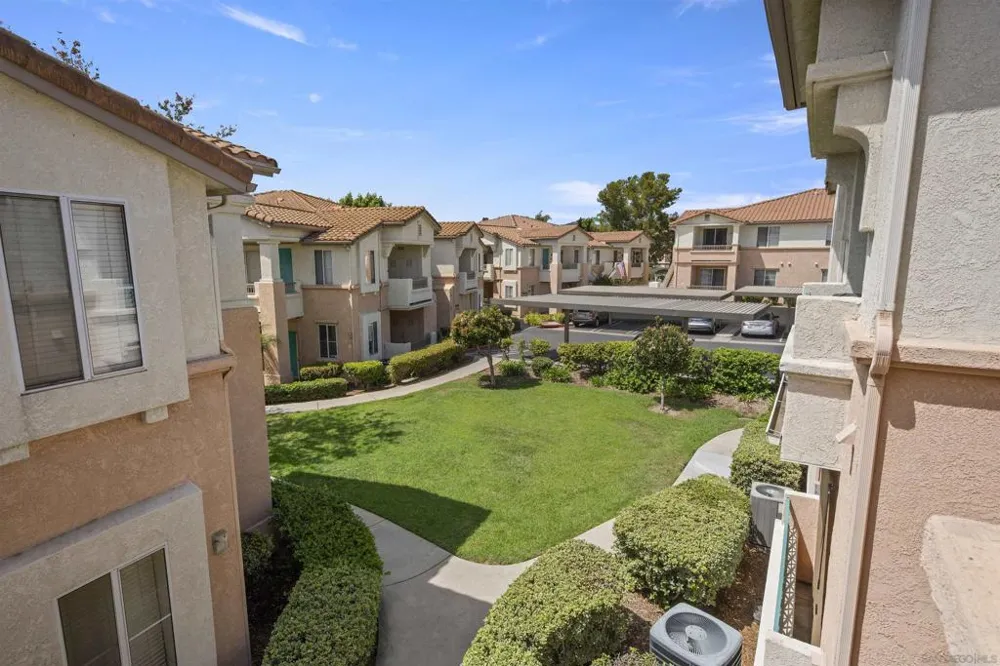11454 Via Rancho San Diego #208 El Cajon, CA 92019
