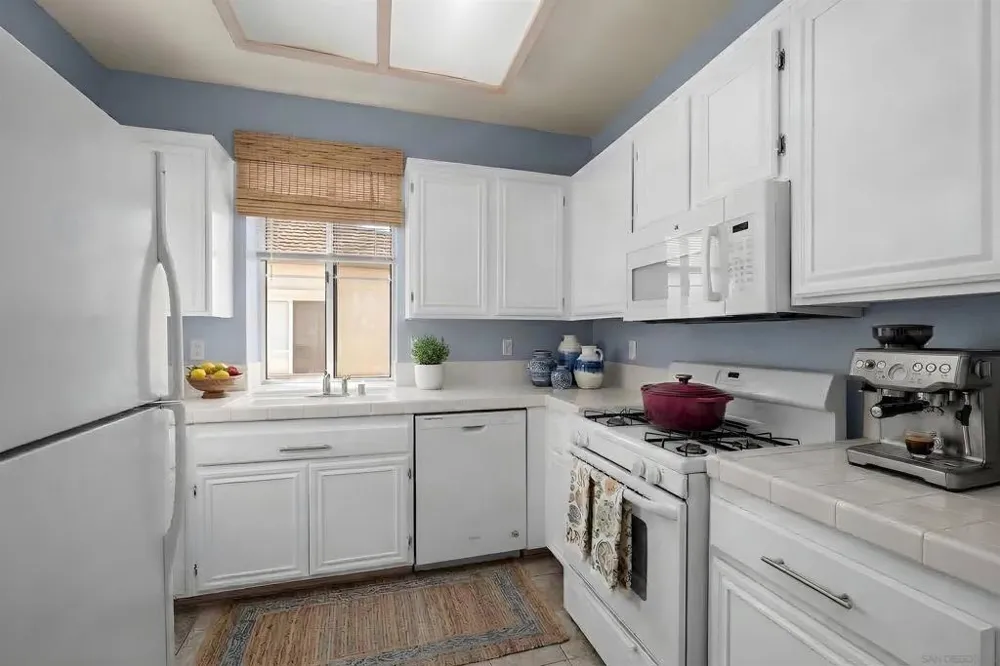 11454 Via Rancho San Diego #208 El Cajon, CA 92019