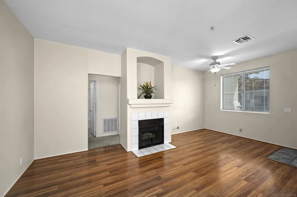 11454 Via Rancho San Diego #208 El Cajon, CA 92019