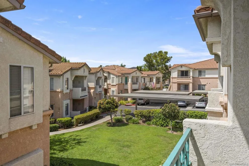 11454 Via Rancho San Diego #208 El Cajon, CA 92019