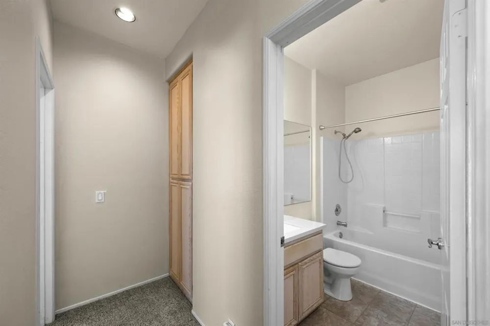 11454 Via Rancho San Diego #208 El Cajon, CA 92019