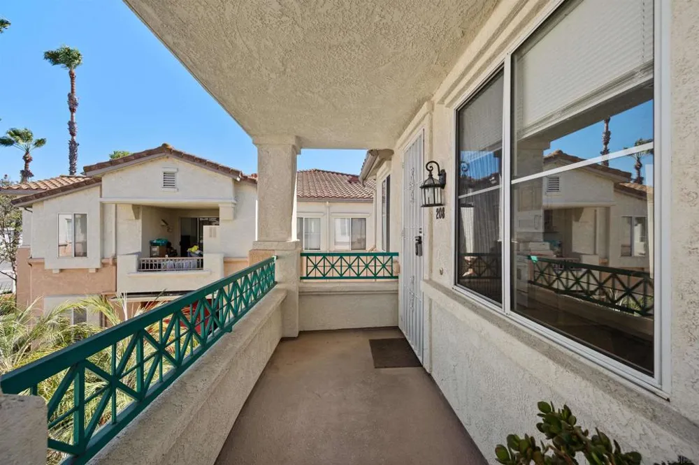 11454 Via Rancho San Diego #208 El Cajon, CA 92019
