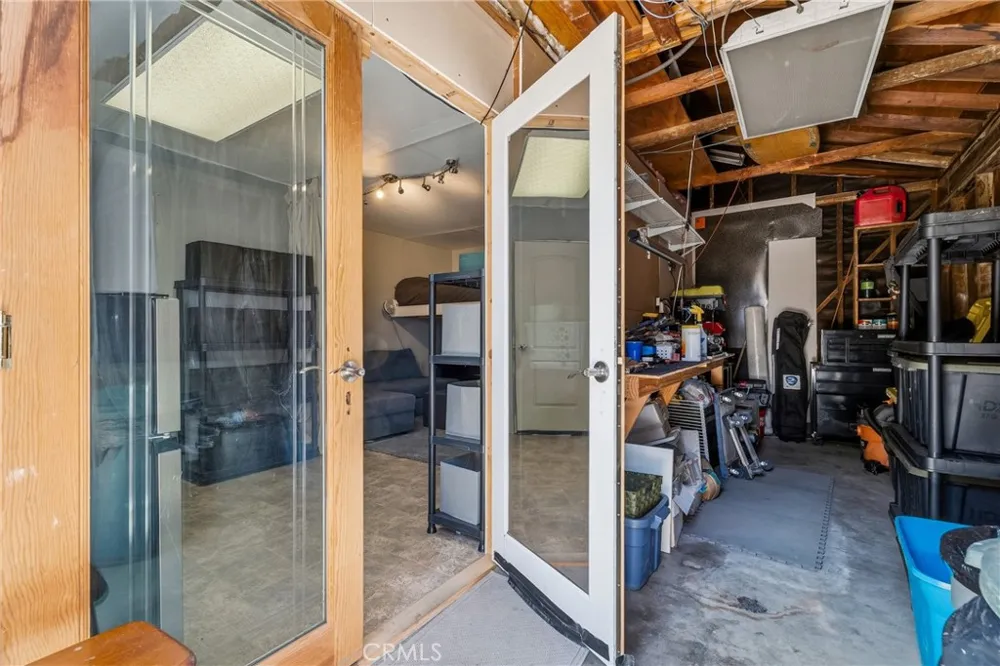 20812 Devonshire Chatsworth, CA 91311