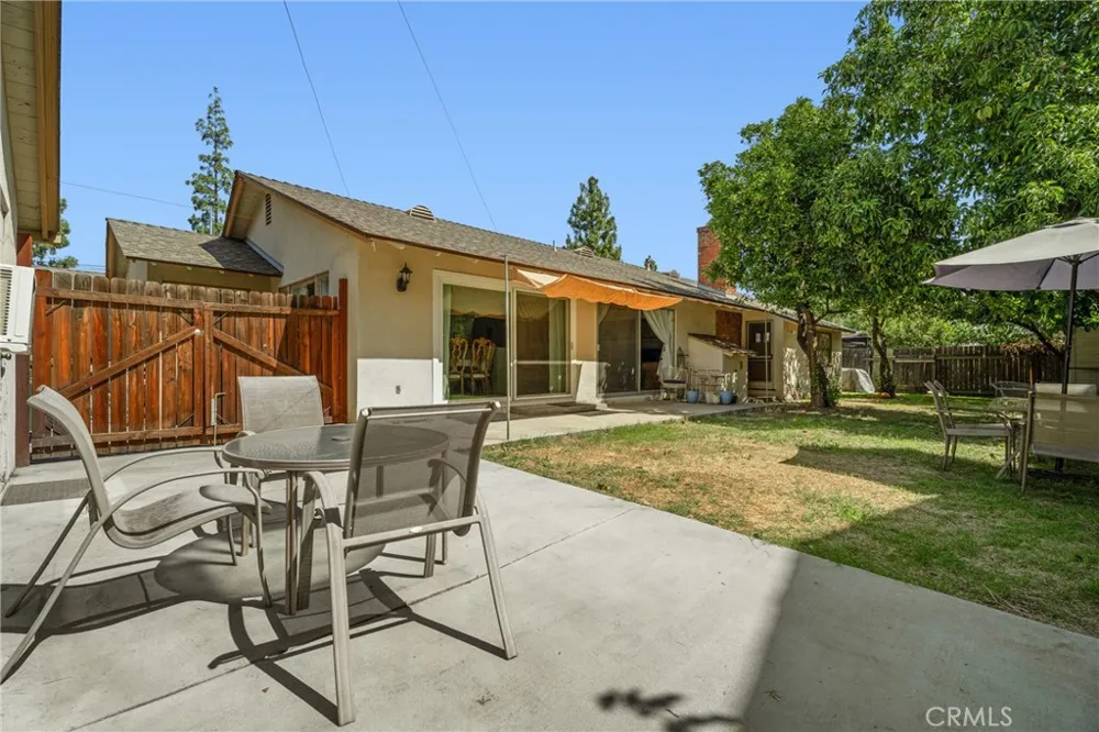 20812 Devonshire Chatsworth, CA 91311