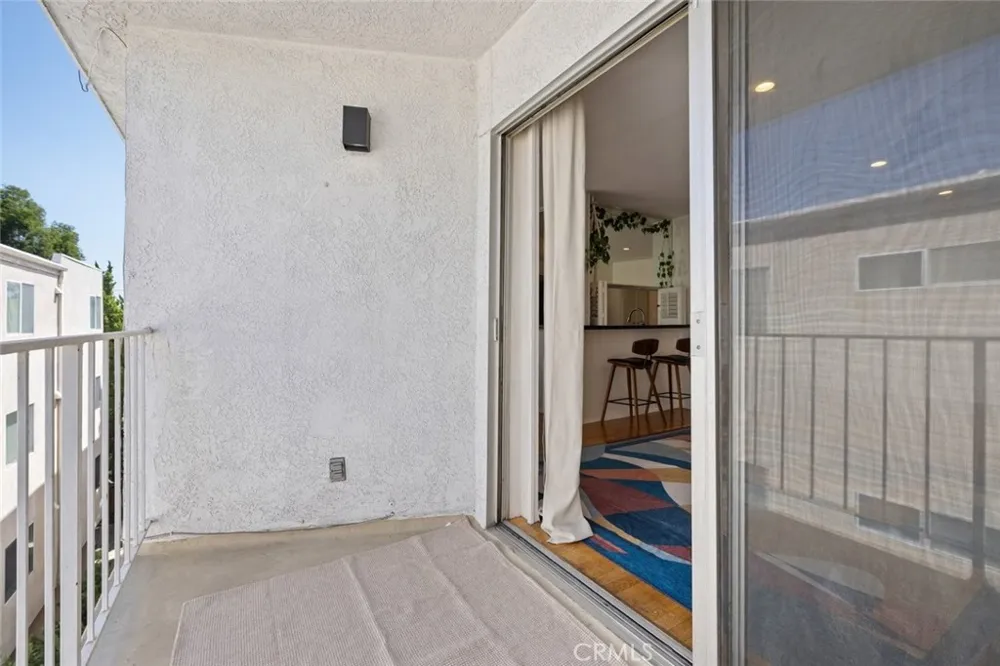 4520 Natick Avenue Sherman Oaks, CA 91403
