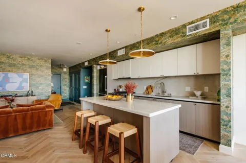 39 S Los Robles Avenue #5005