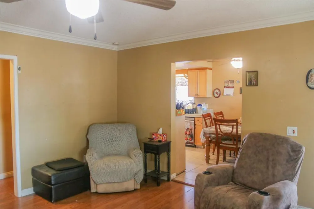 580 Kit Hemet, CA 92543