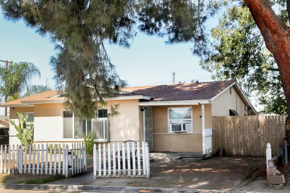 580 Kit Hemet, CA 92543