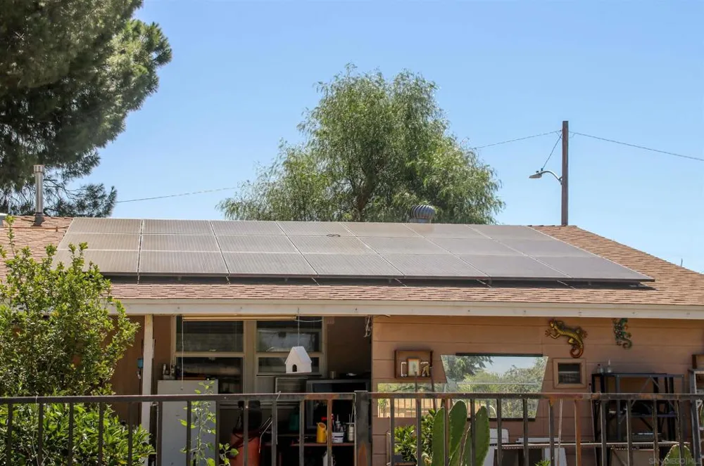 580 Kit Hemet, CA 92543