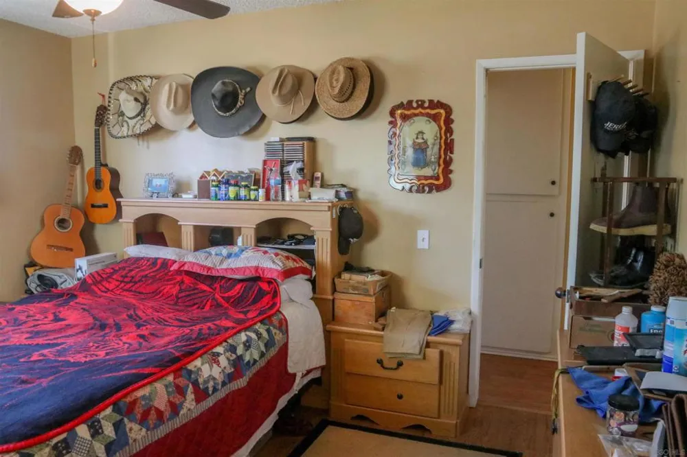 580 Kit Hemet, CA 92543