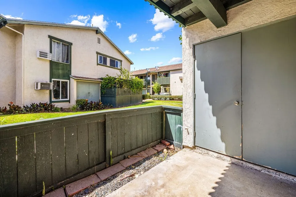23232 Orange Unit 7 #7 Lake Forest, CA 92630