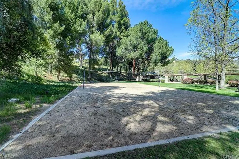 3129 Via Viejas Alpine, CA 91901