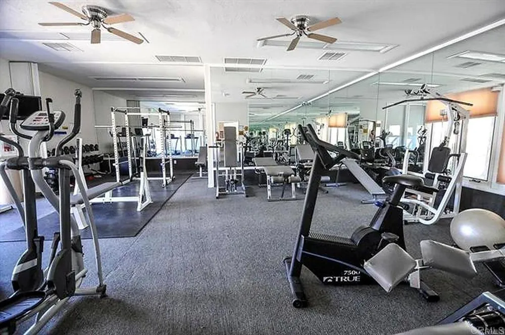 3129 Via Viejas Alpine, CA 91901