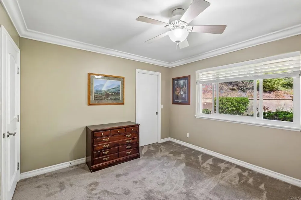 3129 Via Viejas Alpine, CA 91901