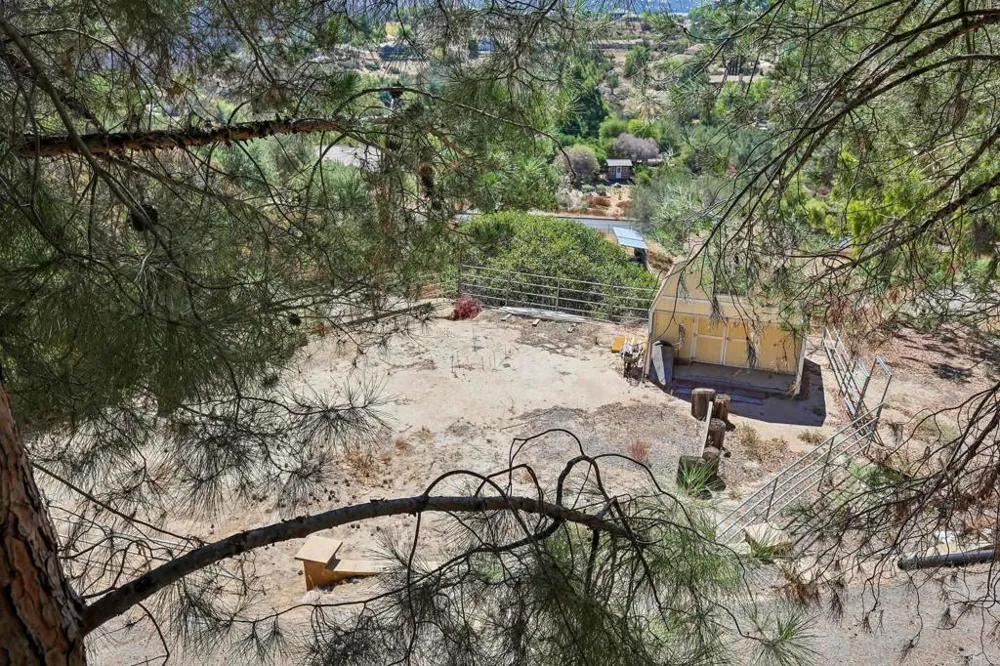 3129 Via Viejas Alpine, CA 91901