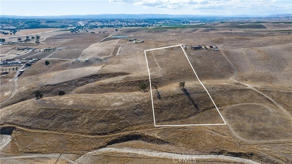 3765 Gruenhagen Paso Robles, CA 93446