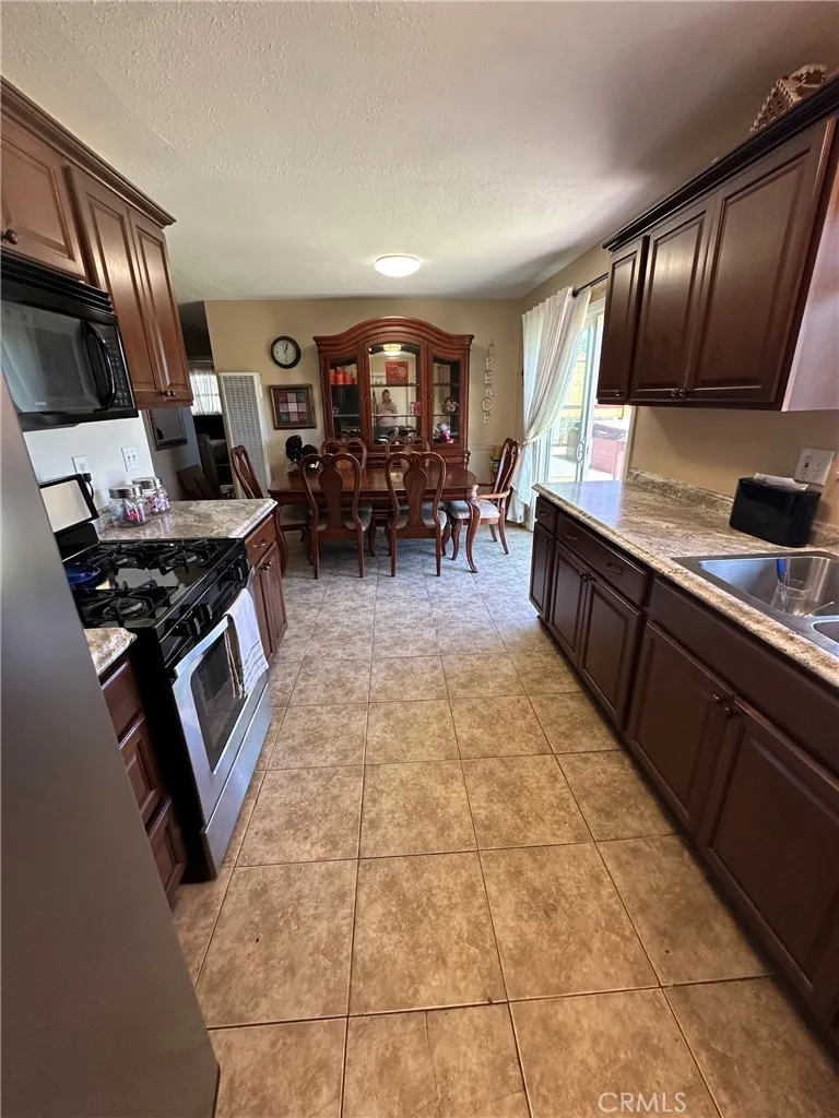 1780 Pescadero Drive Salinas, CA 93906