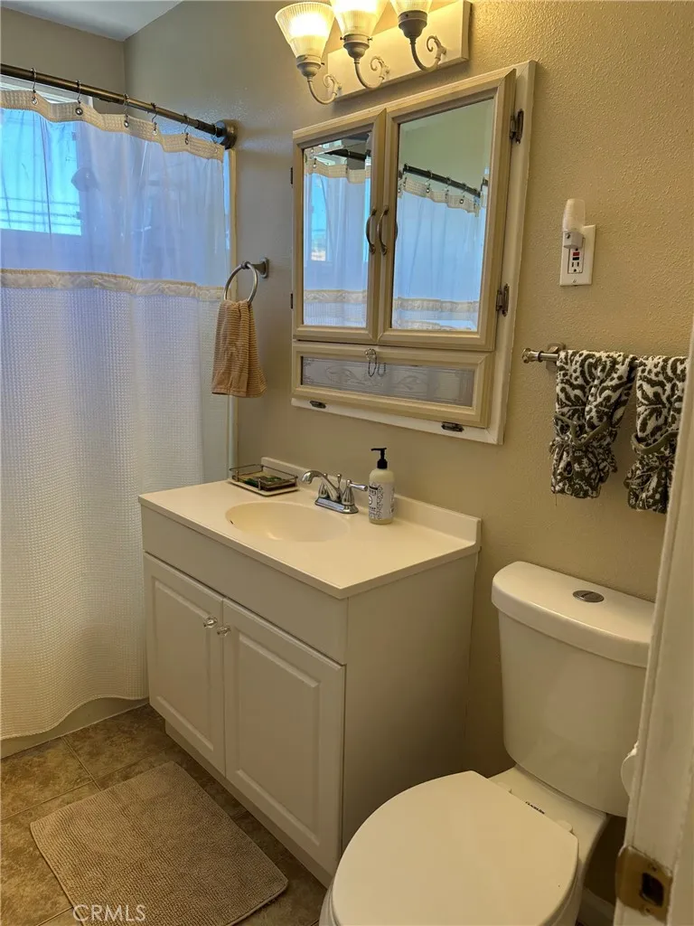 1780 Pescadero Drive Salinas, CA 93906