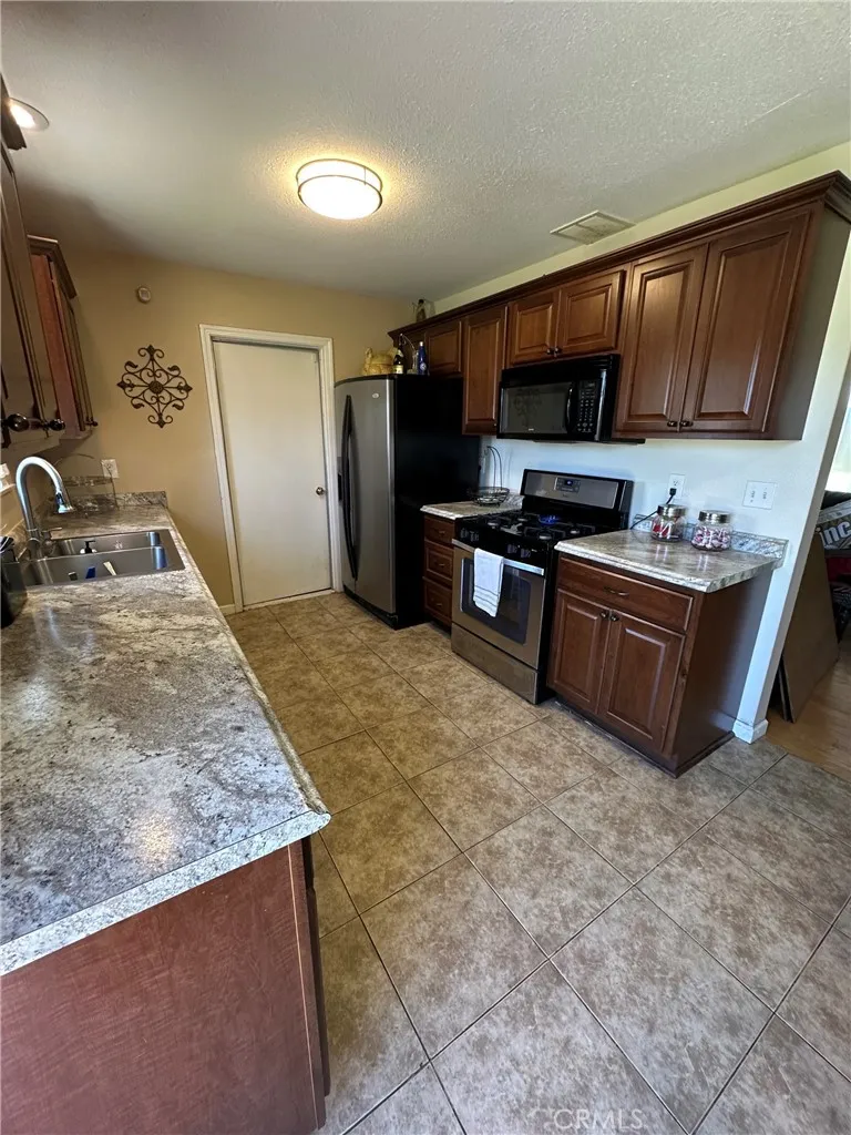1780 Pescadero Drive Salinas, CA 93906
