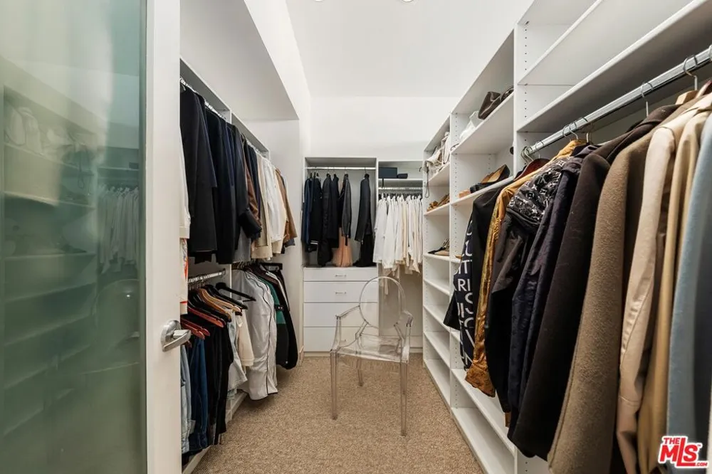 852 10th Street #4 Santa Monica, CA 90403