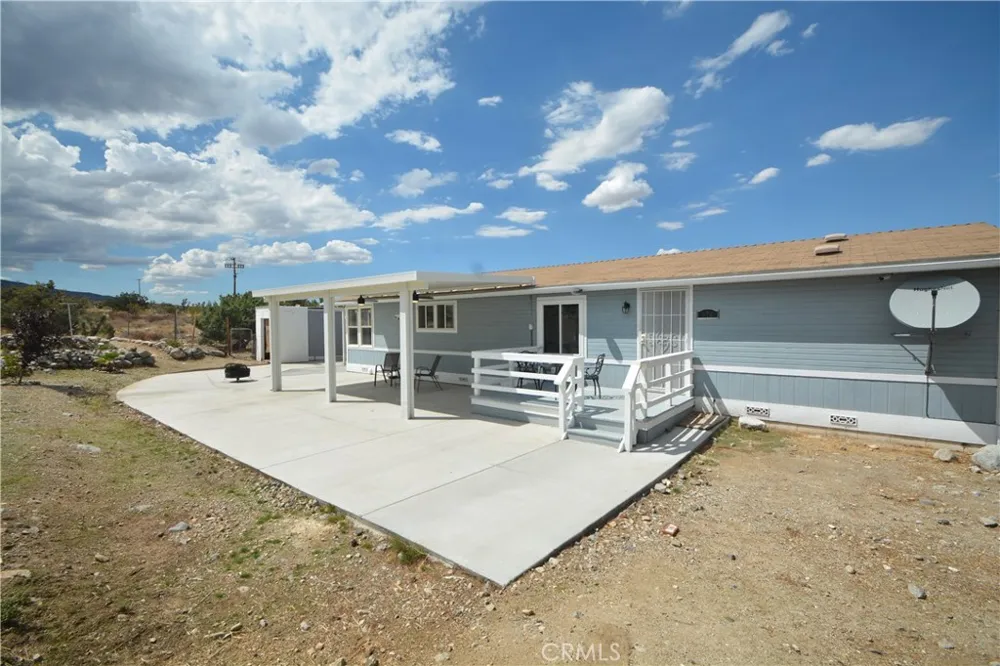 176 State Hwy 138 Pinon Hills, CA 92372