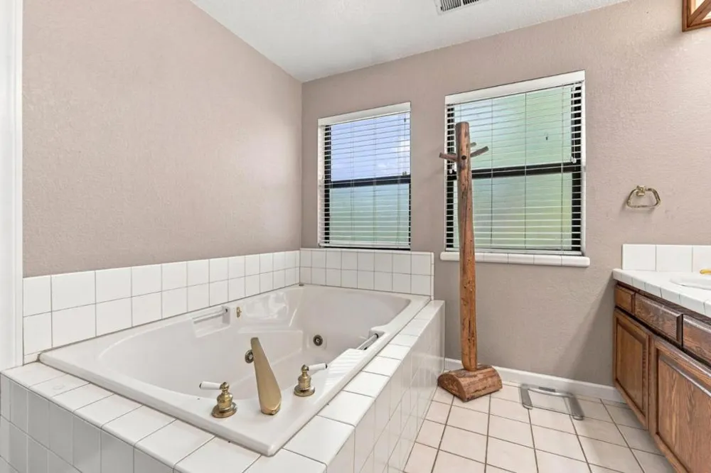 17520 Serene Drive Morgan Hill, CA 95037